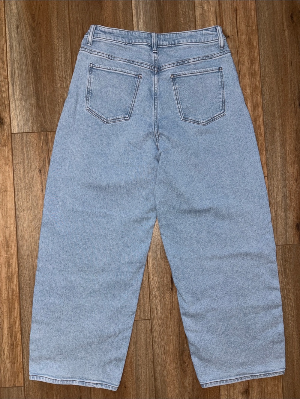 Quince cool blue Bella stretch barrel jeans - Picture 4 of 7